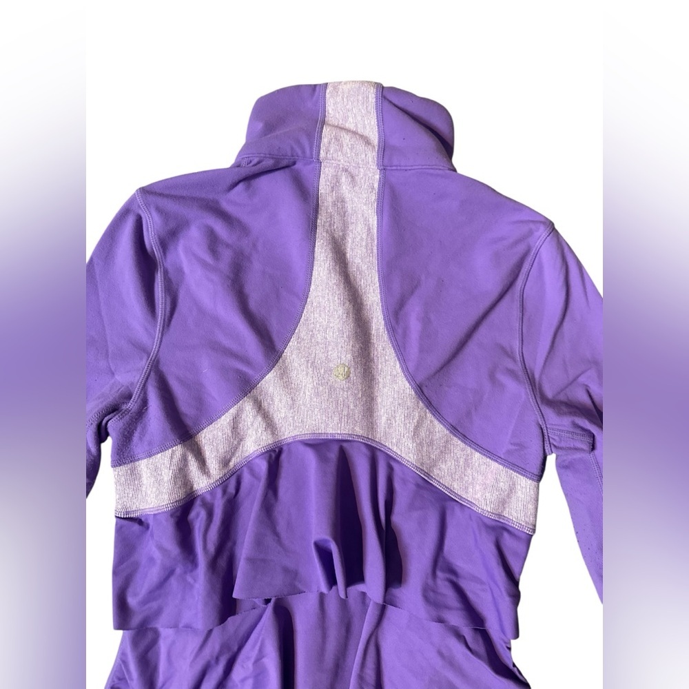 Lululemon, Ruffles Define Purple Jacket, Size 6 - Picture 4 of 8